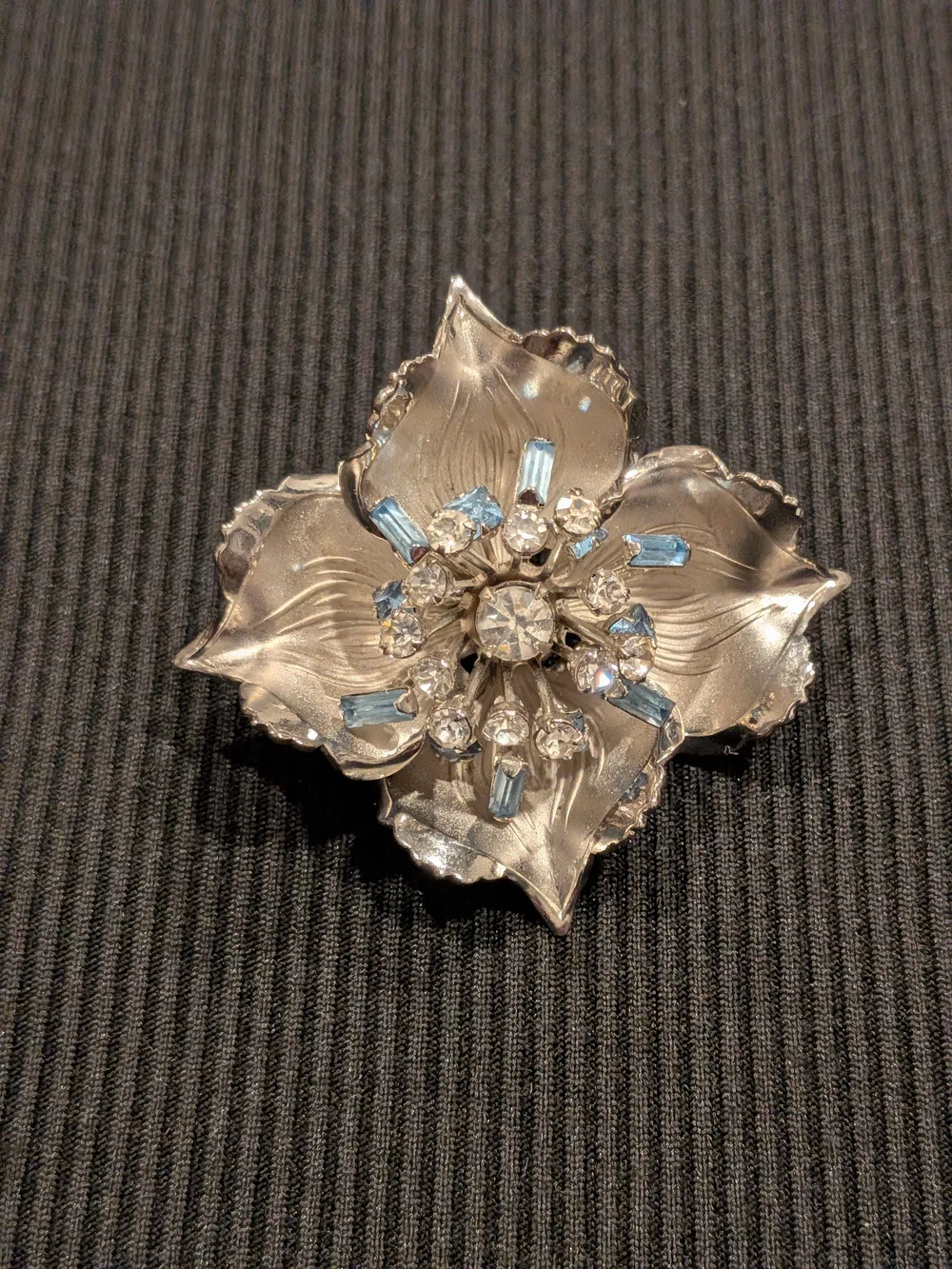 B#3: Silve Floral Brooch with Light Blue Rhinestones Vintage 1940-60s
